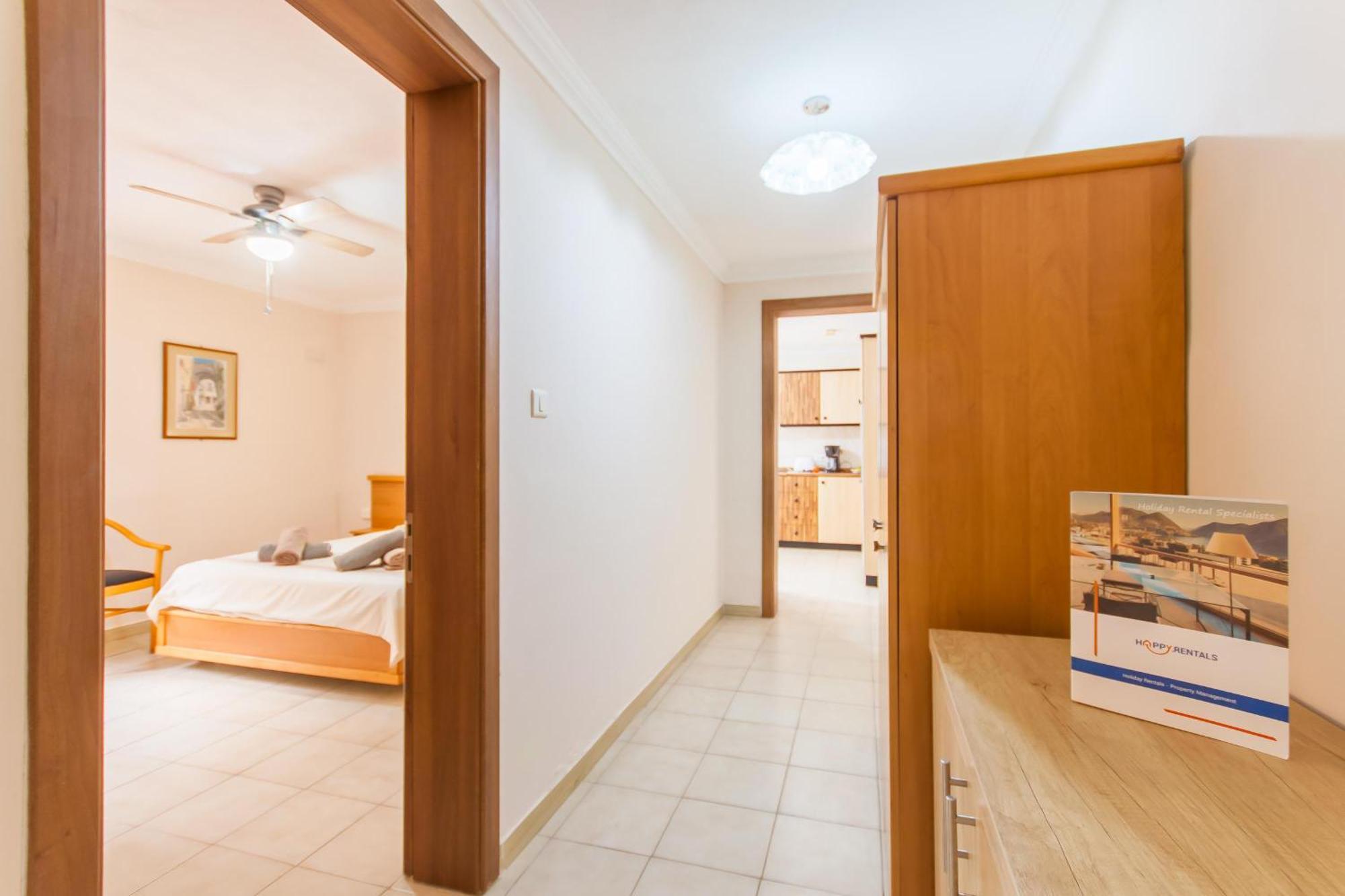 Villa & Pool Apartments In Mellieha Bay Kültér fotó